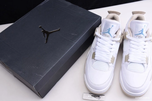4 Jordan Retro 2017 487724-118 Sand 0811